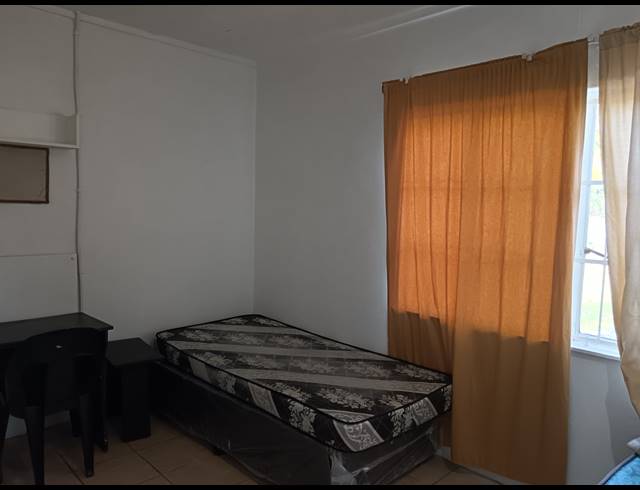 5 BEDROOM HOUSE FOR SALE IN BRANDWAG